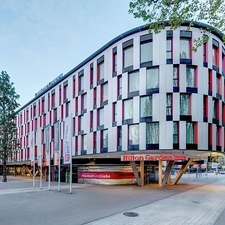 Hilton Garden Inn Stuttgart Neckarpark Екстер'єр фото